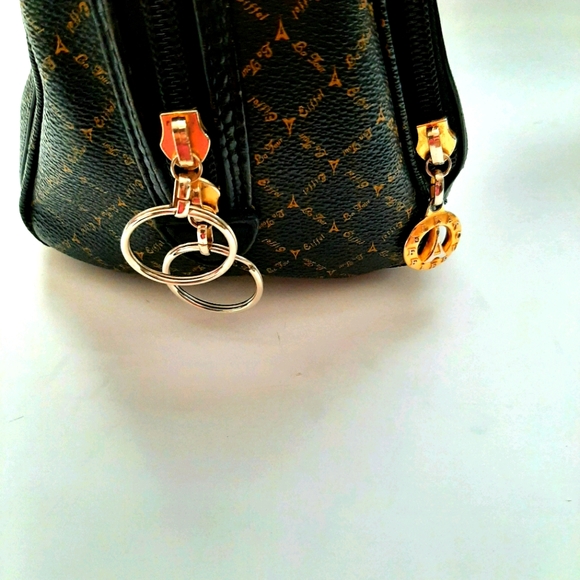 Classy LA Tour Eiffel 1887 Bag - Picture 4 of 9